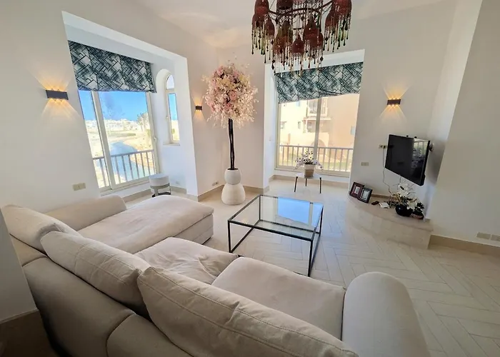 Light & Airy Spacious Soma Bay Marina 3br W Sauna & Hot Tub Appartamento