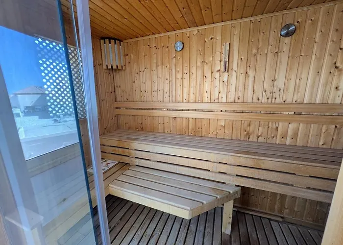 Light & Airy Spacious Soma Bay Marina 3br W Sauna & Hot Tub Hurghada
