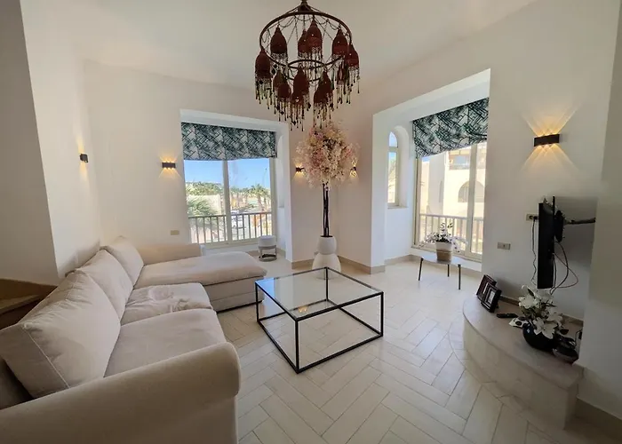 Light & Airy Spacious Soma Bay Marina 3br W Sauna & Hot Tub Appartamento Hurghada