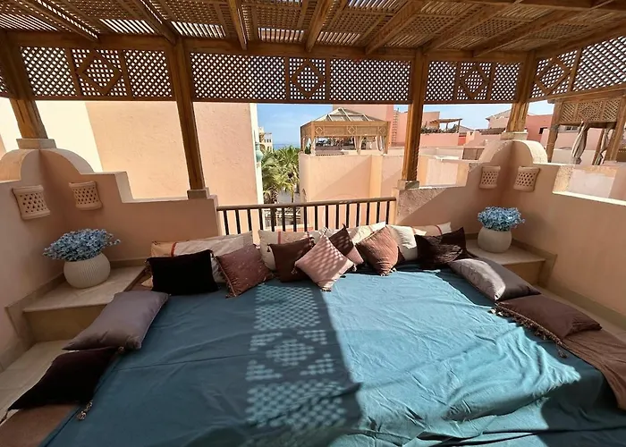Light & Airy Spacious Soma Bay Marina 3br W Sauna & Hot Tub Appartamento Hurghada